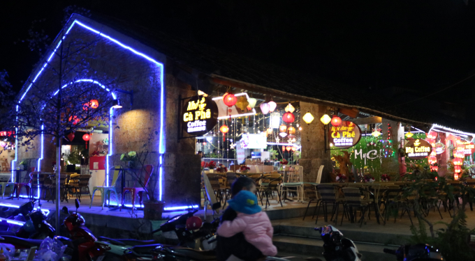 Motgoccuaphocolucvedemcacquancapheduocthietketheophongcachcokinhrucrotronganhden.