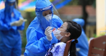 Hà Nội dự kiến tiêm vắc xin COVID-19 mũi 3 cho người trên 18 tuổi