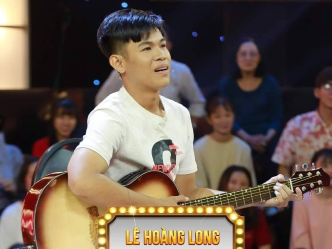 Long Nón Lá trong Thách thức danh hài mùa 6. Ảnh: BTC.