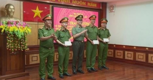 Đắk Lắk: Thưởng nóng đơn vị điều tra triệt phá nhanh vụ trọng án