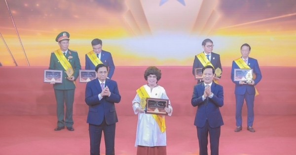 Anh hùng Lao động Thái Hương: Top 10 doanh nhân Việt Nam tiêu biểu 2022