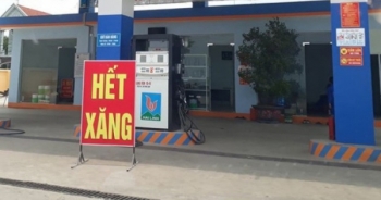 Găm hàng, chờ lên giá để trục lợi của các cửa hàng xăng dầu bị xử lý ra sao?