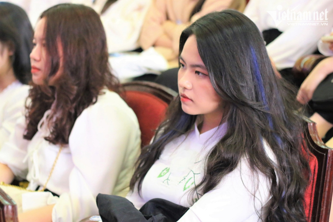 truong-quan-tri-va-kinh-doanh-1-735