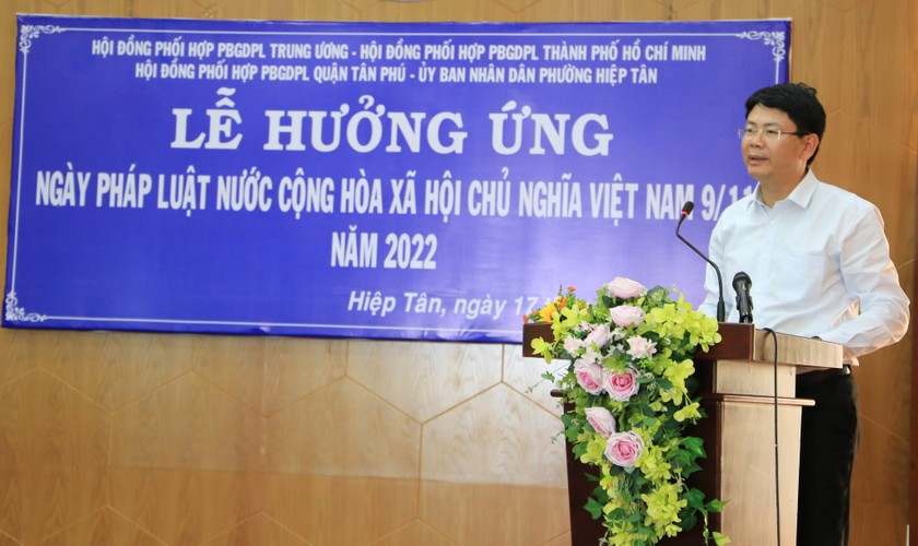 Thứ trưởng Bộ Tư pháp Nguyễn Thanh Tịnh phát biểu chỉ đạo tại buổi Lễ.