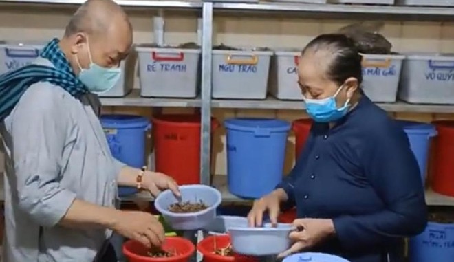 Qu&ecirc;n đi bệnh tật để hết m&igrave;nh với c&ocirc;ng t&aacute;c x&atilde; hội từ thiện ảnh 1