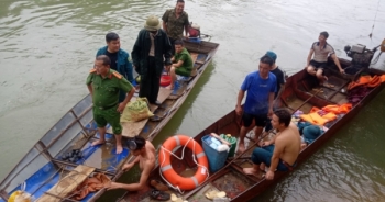 Hà Giang: Tìm kiếm cháu bé 8 tuổi mất tích trên sông Con