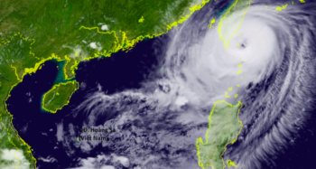 Nắng nóng gia tăng ở miền Bắc, bão Koinu áp sát Biển Đông