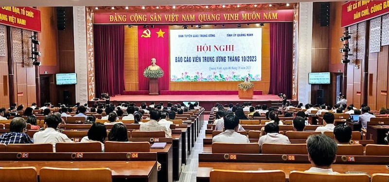 z4760777653347_2b7c238047e4caa1c838005f61904b63