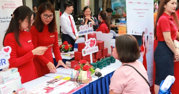 Phát động thanh toán không dùng tiền mặt tại quận Hoàn Kiếm