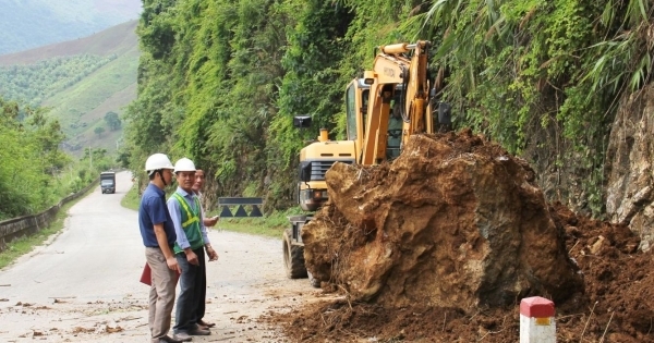 Công tác bảo trì đường tỉnh 110 của Công ty Ánh Trang Sơn La còn nhiều vi phạm