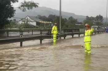 Thời tiết hôm nay 14/10: Miền Trung tiếp tục mưa to đến rất to