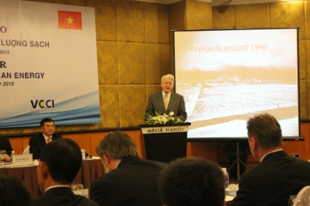 Tổng thống Iceland ph&aacute;t biểu tại Hội thảo (ảnh: NP)