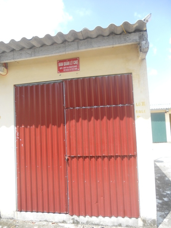 Then cài cửa đóng đã lâu