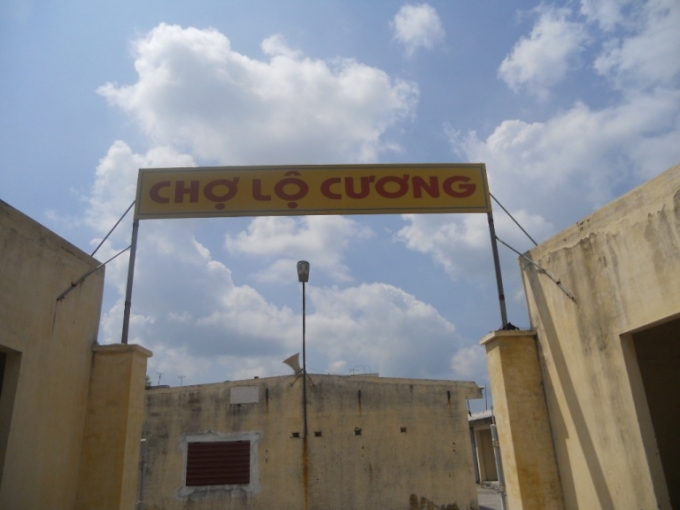 Chợ được đầu tư hàng tỷ đồng