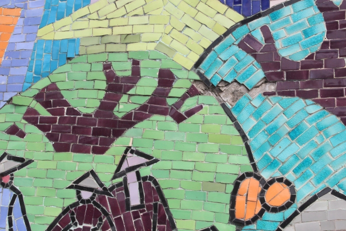 Con đường gốm sứ đang bị xuống cấp nghi&ecirc;m trọng