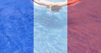 “Dải khăn tang” ba màu