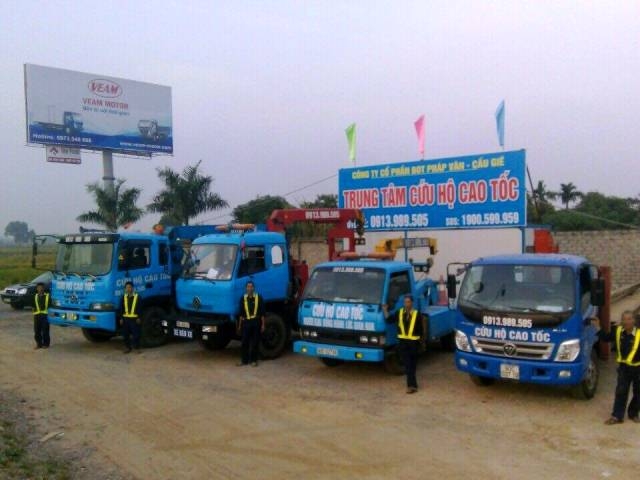 Trung t&acirc;m cứu hộ cao tốc H&agrave; Nam lu&ocirc;n sẵn s&agrave;ng cả về người v&agrave; phương tiện cứu hộ, cứu nạn.