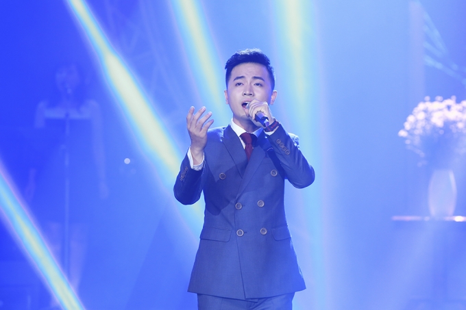 Minh Qu&acirc;n Idol bay bổng với&nbsp;&ldquo;Giữa m&ugrave;a đ&ocirc;ng&rdquo;