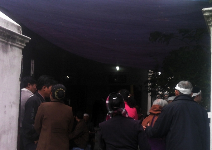 Đ&aacute;m tang nạn nh&acirc;n