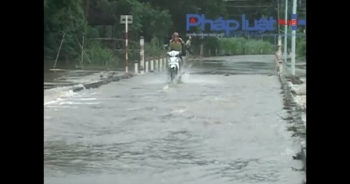 Phú Yên: Mưa lũ chia cắt nhiều khu vực, 7 người chết và mất tích