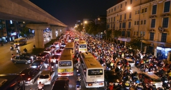 Bản tin Bất động sản Plus ngày 10/11/2016: Chung cư "bủa vây" bóp nghẹt đường xá Hà Nội