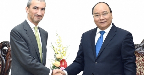 Thủ tướng Nguyễn Xuân Phúc tiếp các đại sứ mới nhận nhiệm vụ tại nước ta