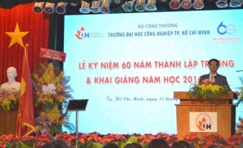 Phó Thủ tướng Vũ Đức Đam dự lễ kỷ niệm 60 năm thành lập Đại học Công nghiệp TPHCM