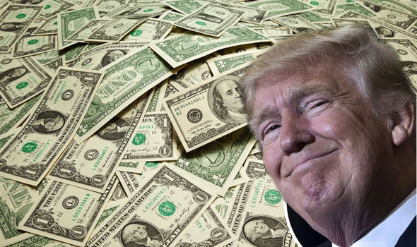 Theo đ&aacute;nh gi&aacute; mới nhất của Forbes, gi&aacute; trị t&agrave;i sản r&ograve;ng của Trump đ&atilde; giảm 800 triệu USD so với năm ngo&aacute;i, hiện c&ograve;n khoảng 3,7 tỷ USD. (Ảnh:&nbsp;Getty)