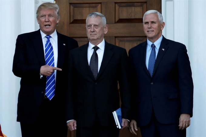 Tổng thống đắc cử Donald Trump c&acirc;n nhắc tướng về hưu&nbsp;James Mattis v&agrave;o vị tr&iacute; Bộ trưởng Quốc ph&ograve;ng Mỹ.  (Ảnh: NBC)