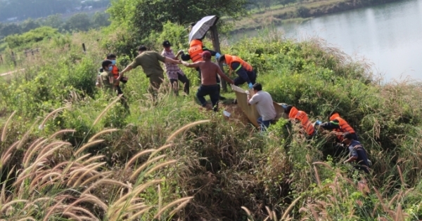 Nghi án nam sinh tử vong dưới hồ đá ĐHQG sau 3 ngày mất tích