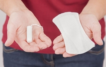 Nguy hiểm khi tự điều hòa kinh nguyệt cho con gái tuổi dậy thì