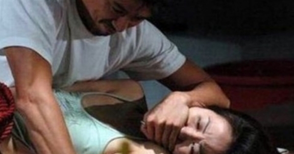 Đột nhập quán cà phê, sát hại em trai, hiếp dâm chị gái