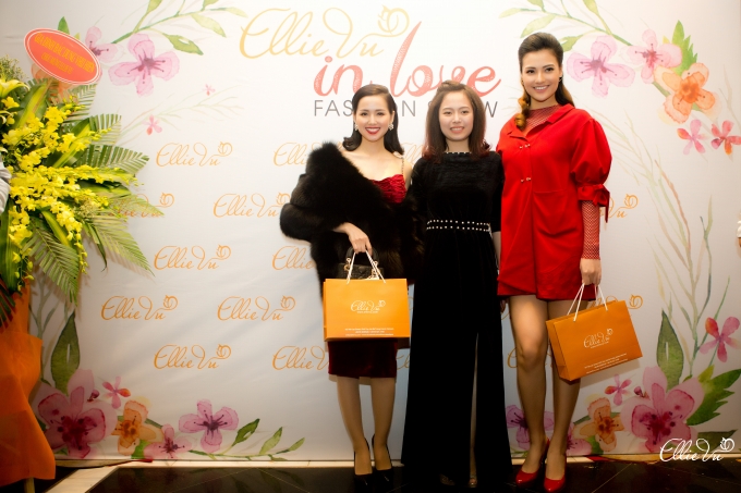 EllieVu in Love Fashion Show - Đ&ecirc;m thời trang của t&igrave;nh mẫu tử