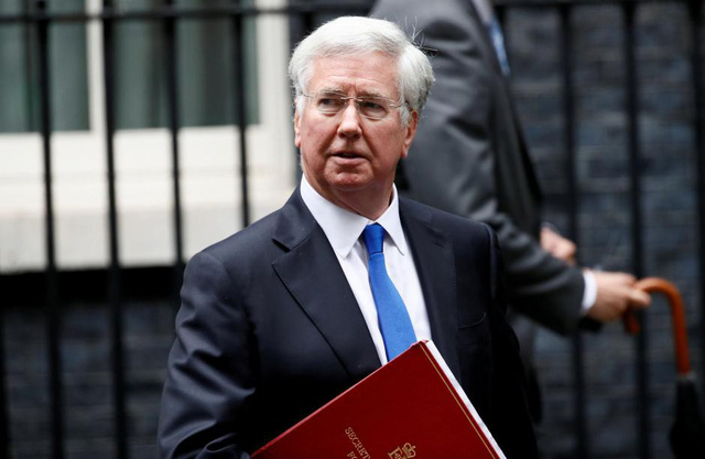 Bộ trưởng Quốc ph&ograve;ng Anh Michael Fallon. (Ảnh: Reuters)