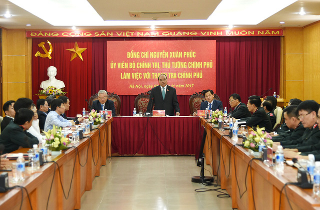 Thủ tướng chủ tr&igrave; cuộc l&agrave;m việc với l&atilde;nh đạo Thanh tra ch&iacute;nh phủ.