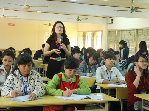 C&aacute;c cơ sở gi&aacute;o dục kh&ocirc;ng thể xếp lương cho một c&aacute; nh&acirc;n c&oacute; tr&igrave;nh độ tiến sĩ qu&aacute; hệ số 3,00.