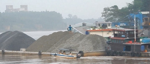 Thủ tướng Chính phủ yêu cầu kiểm tra thông tin “luật ngầm trên sông”