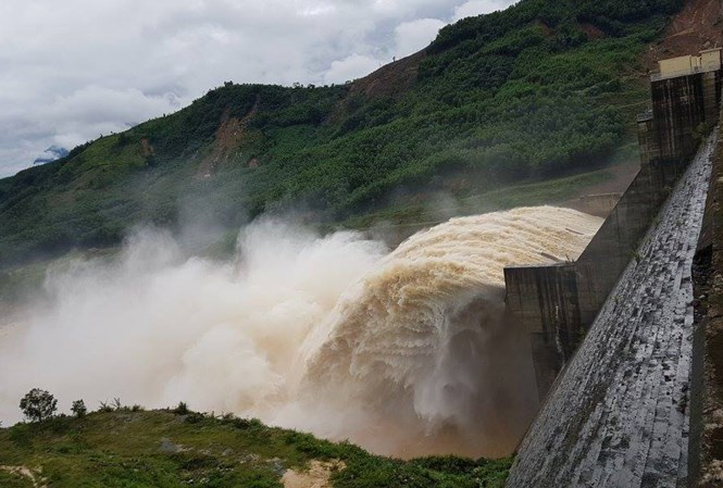 Hồ thủy điện S&ocirc;ng Tranh 2, ảnh chụp s&aacute;ng 7/11. Ảnh H. Văn