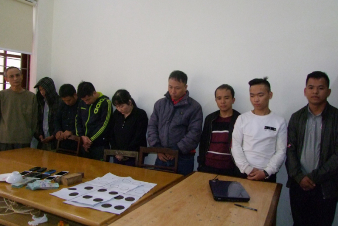 C&aacute;c đối tượng c&ugrave;ng tang vật li&ecirc;n quan đến vụ &aacute;n.