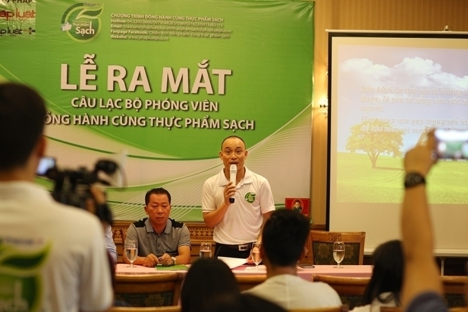 Th.S - Nh&agrave; b&aacute;o Phạm Quốc Cường, Tổng TKTS Chuy&ecirc;n trang điện tử truyền th&ocirc;ng Ph&aacute;p Luật Plus (b&aacute;o PLVN) ph&aacute;t biểu về chương tr&igrave;nh ph&aacute;t động chiến dịch