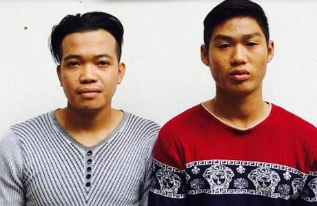 Hai đối tượng tại cơ quan c&ocirc;ng an.&nbsp;