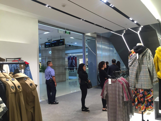 C&aacute;c sản phẩm tại Zara c&oacute; mức gi&aacute; dao động từ 200 ngh&igrave;n tới 2 triệu đồng.