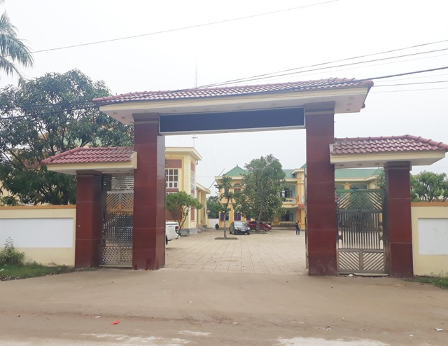 Trụ sở UBND x&atilde; Nghi Quang.