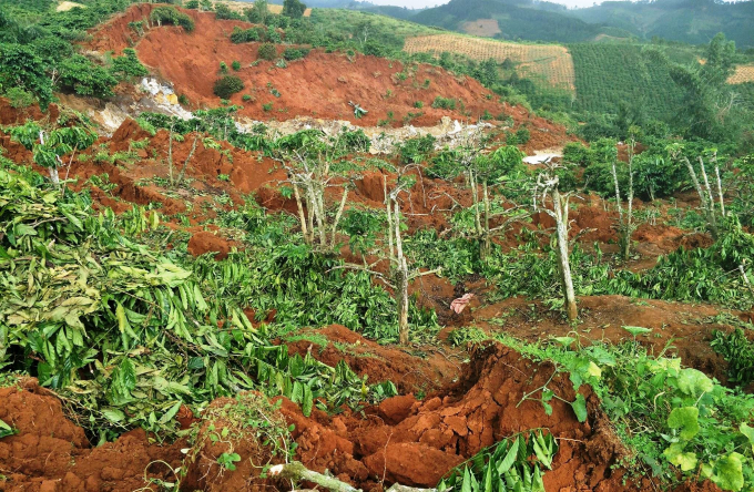 Hiện trường vụ sạt lở đất.