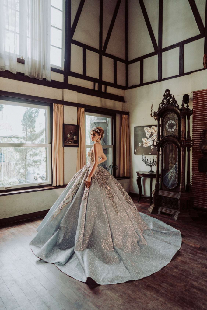 Ngắm nh&igrave;n vẻ đẹp huyền b&iacute; trong những thiết kế mới của thương hiệu Joli Poli