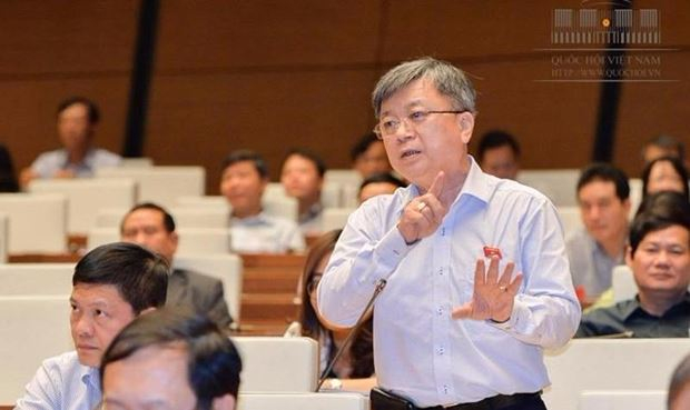ĐBQH: Doanh nh&acirc;n Việt 'rơi nước mắt' v&igrave; mất quyền tự chủ