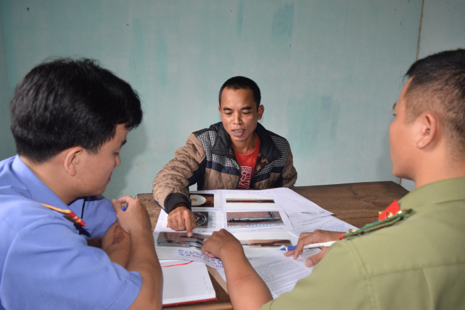 Cơ quan chức năng đang lấy lời khai của đối tượng.