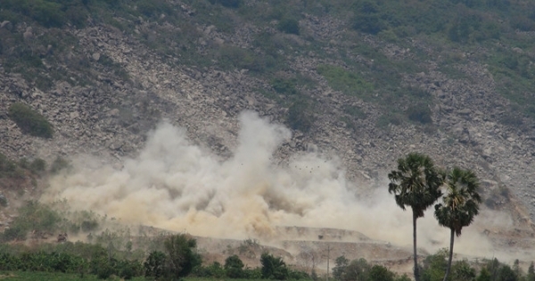 Nghệ An: Điều tra vụ cài mìn gây chết người