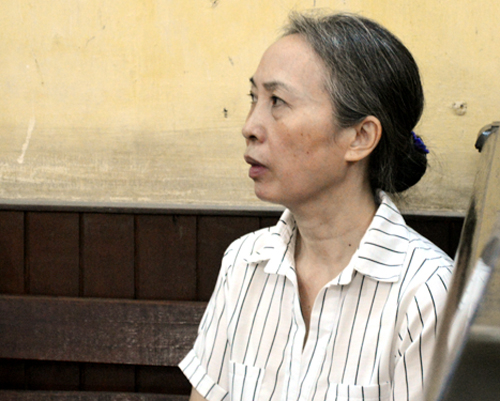 T&ograve;a y &aacute;n t&ugrave; chung th&acirc;n đối với Hoa. (Ảnh: b&aacute;o VNExpress)