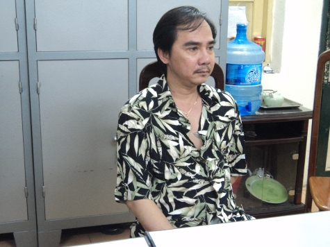 Dũng &ldquo;ben&rdquo; khi bị bắt.